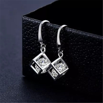 Earrings and necklace set