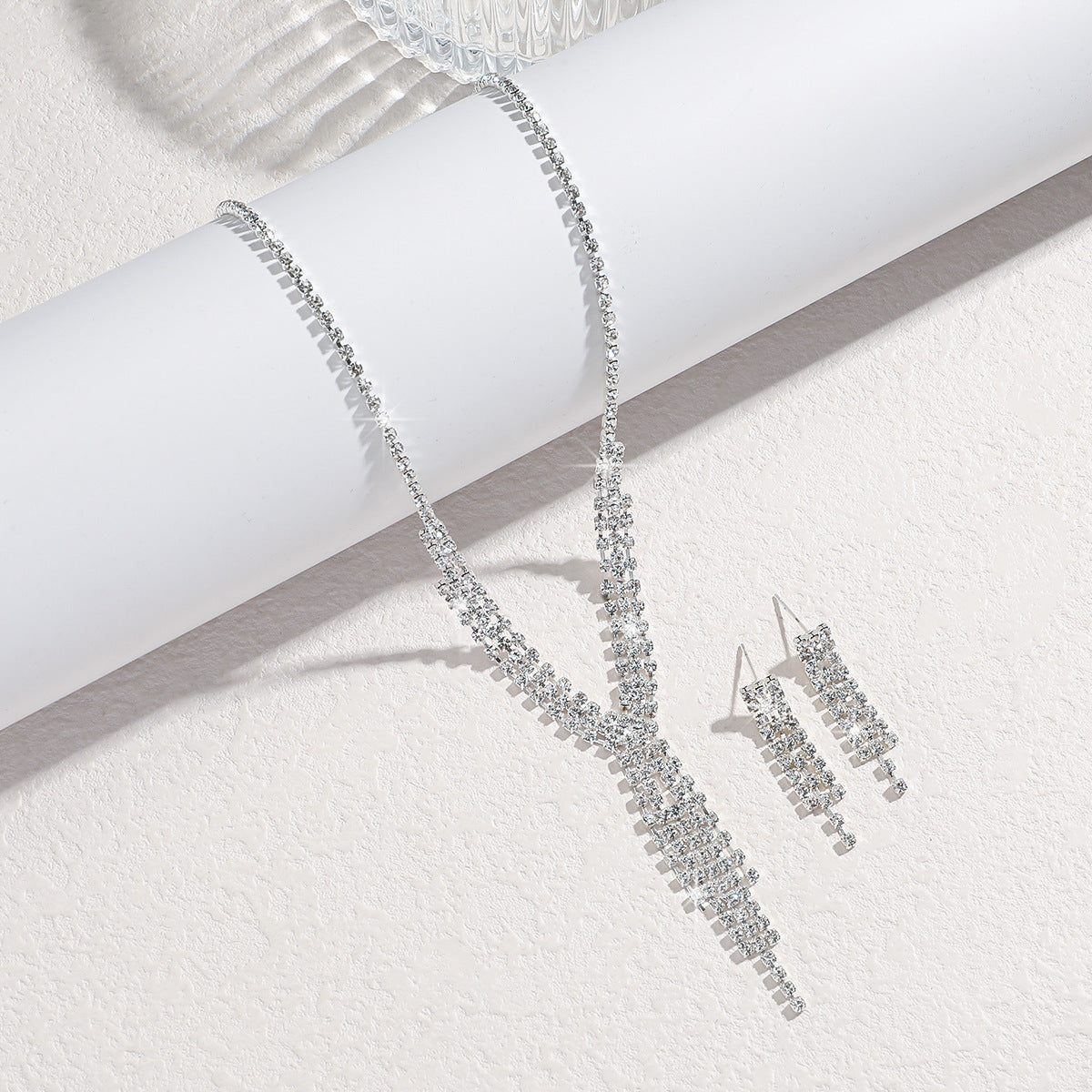 Graceful Personality Necklace And Earrings Suite